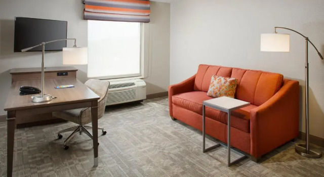 Люкс c 1 комнатой Hampton Inn by Hilton Garden City Long Island