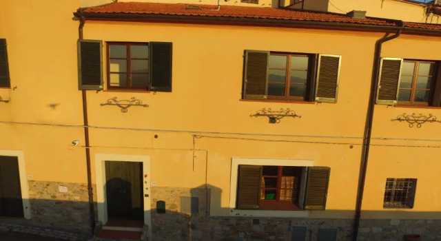 Una Finestra sul Silenzio, Réserver Hôtel Santa Luce Toscane
