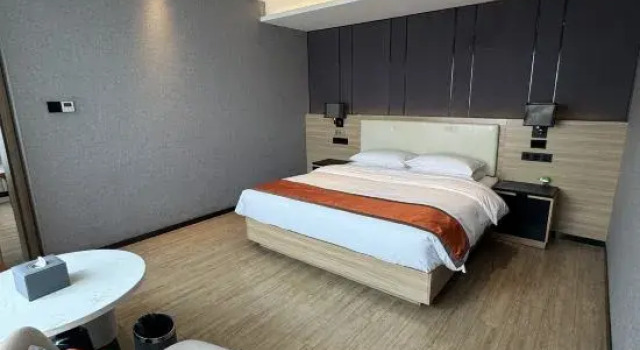 Семейный люкс Handan Mingzhu Hotel (Congtai Park Handan Road)