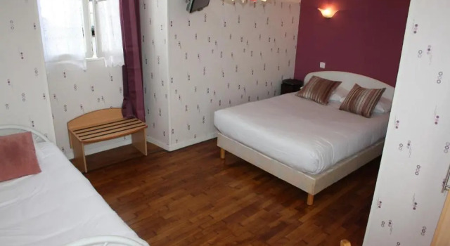 Трёхместный номер Standard Hôtel République