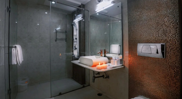 Номер Executive Royale Sarovar Portico Agra