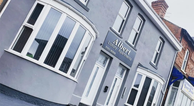 Albert Luxury Hottub and Jacuzzi Apartments