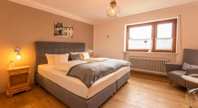 Landhotel Lindenhof, Boek Hotel Vohenstrauss Upper Palatinate Forest