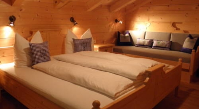 Family Lodge Maximilian, Prenota Hotel Hotel a Tirolo con parcheggio, Parcheggio