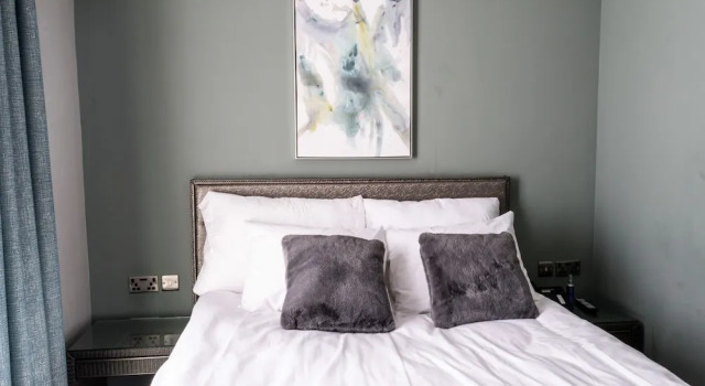 Двухместный номер Standard с балконом и с видом на город Villare Leicester City Centre hotel