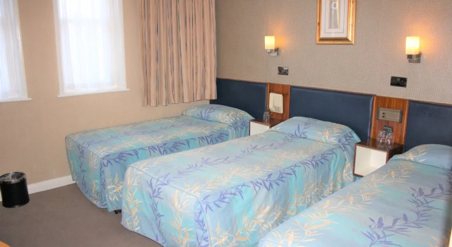 Трёхместный номер Standard Mitre House Hotel