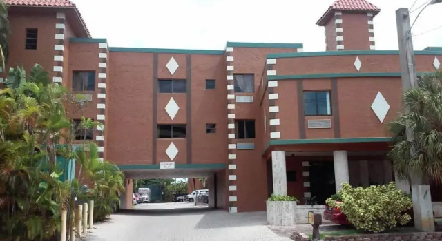 Miami Princess Hotel