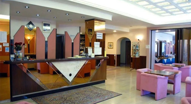 Albergo Miramonti, Book Hotel Scanno Abruzzo Ski