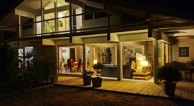 Коттедж Maison Lacustre - Maison contemporaine avec vue panoramique sur le lac dAnnecy