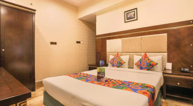 Fabhotel Frazer Suites, Rezervovat Hotel Hotely v Bangalore s parkováním, Parkování