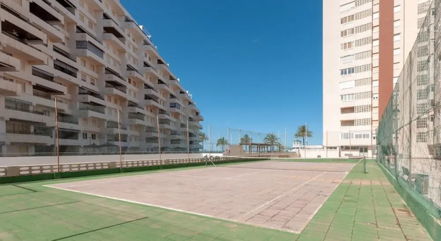 Apartment in Gandia With Sea Views & Pool, Забронировать Апартаменты/квартира Гандия Коста-де-Валенсия