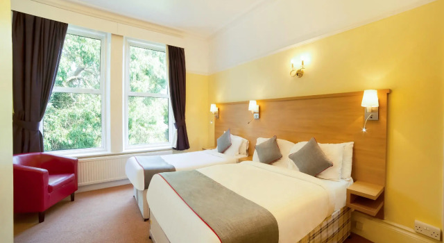 Трёхместный номер Standard OYO Eagle House Hotel, St Leonards Hastings