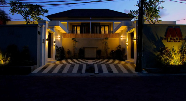 Murdha Villa