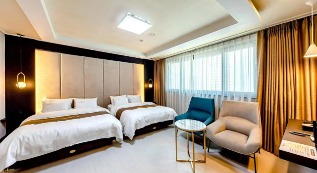 Номер Deluxe HS Tourist Hotel