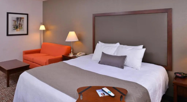 Люкс Best Western Plus Wichita West Airport Inn