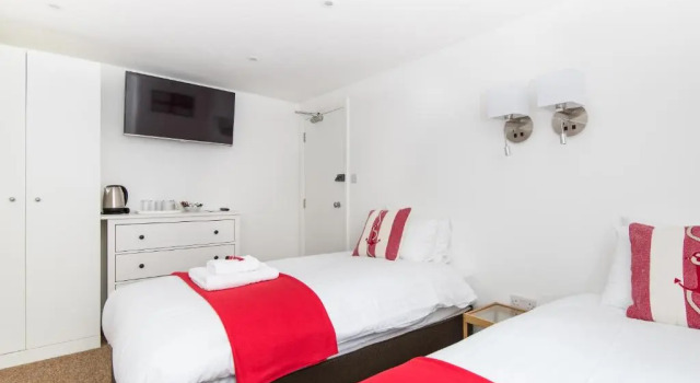 Трёхместный номер Standard Hamptons Brighton