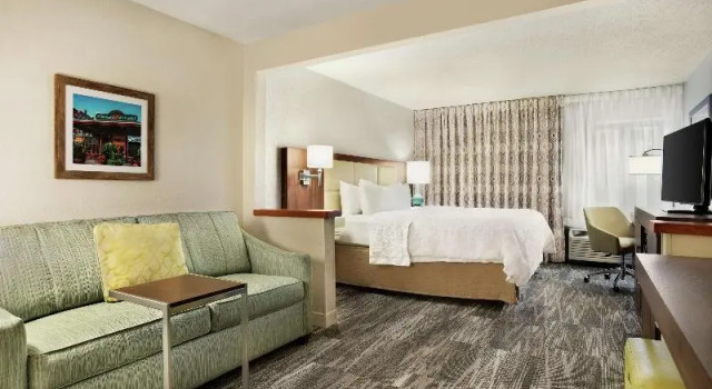 Studio Hampton Inn Findlay