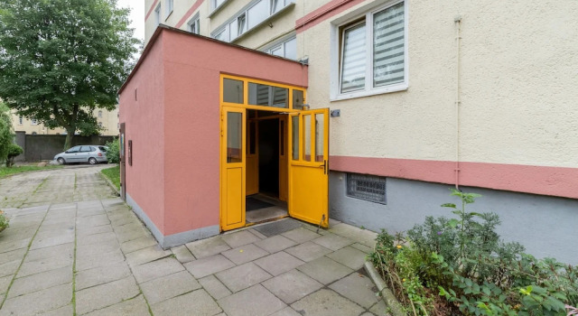 Apartment for You Szopy by Renters, Varaa Huoneisto Gdańsk Pommeri