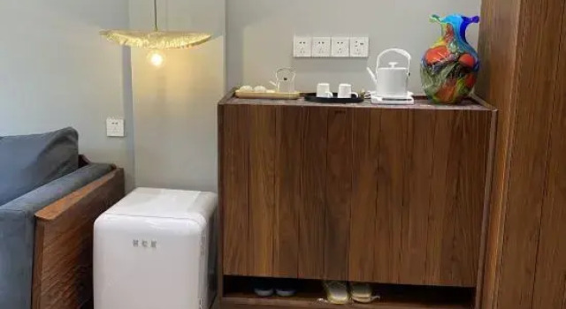 Люкс jinyun Xiandu Qingyunli Homestay (DinghufengScenic Area Branch)