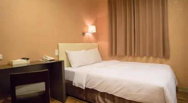 O podwyższonym standardzie pokój Garden hotel