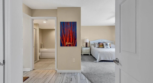 1704 Brighton 2 Bedroom Condo