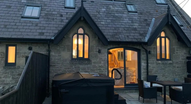 Cottage The Tiny Chapel