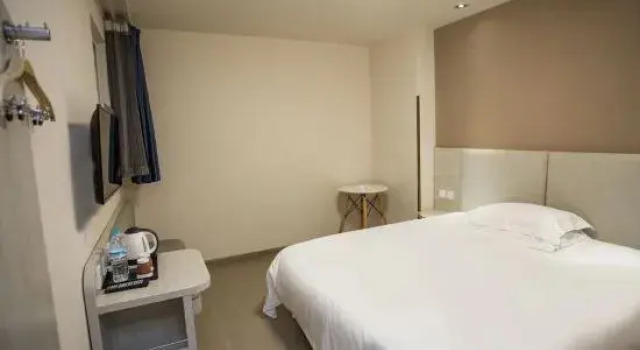 Grace Inn (Jinan 960 Hospital, Zoo), Prenota Hotel Hotel a Shandong con parcheggio, Parcheggio