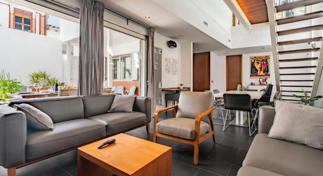 Вилла VLVilla - Villa de lujo en Valencia con piscina privada y sala de cine