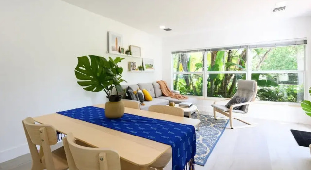Коттедж Bright Comfortable Apt in Victoria Park