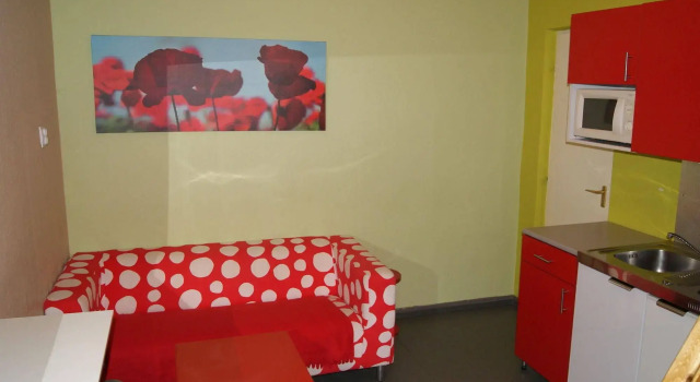 Happy Hostel, Забронировать Хостел Хостелы Будапешта, рядом с Станция метро Vorosmarty Square, Хостел