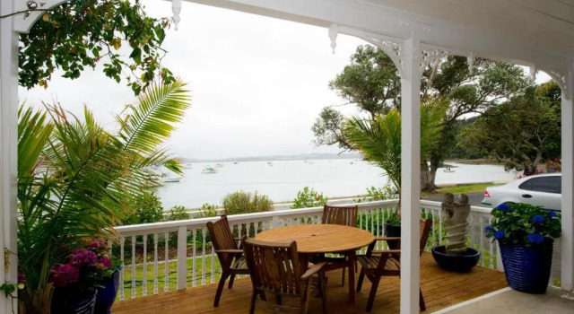 Апартаменты Цокольный этаж с 3 комнатами Seaport Village