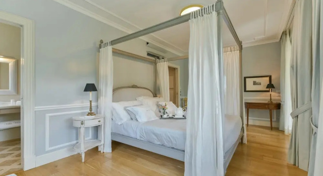 Апартаменты Deluxe Цокольный этаж с 2 комнатами с балконом Villa Vitae