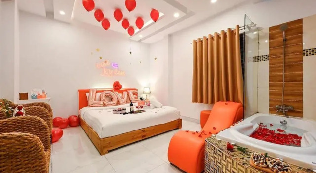 Люкс Deluxe Collection O Joy Inn - Near T3 Terminal