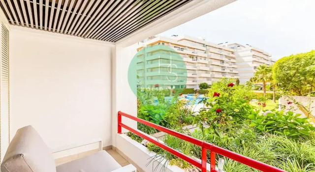 Vilamarina SV12 T2 duplex com vista marina