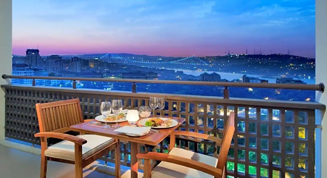 Двухместный номер Executive с видом на Босфор Hilton Istanbul Bosphorus