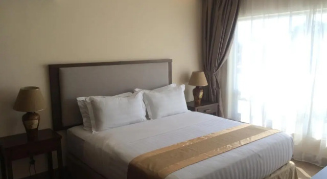 Deluxe suite Plaza Hotel