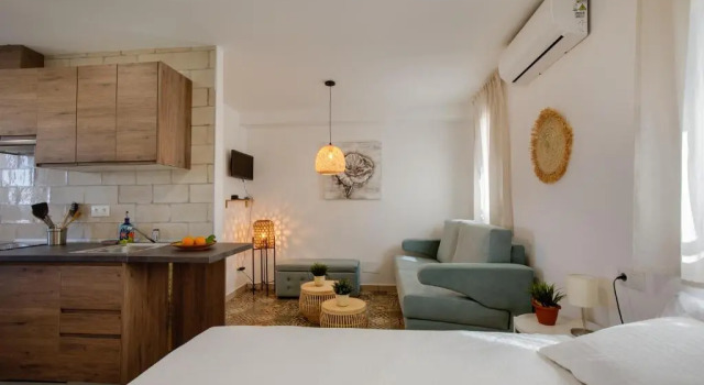 Finca Feliz Andaluz, Забронировать Отель Отели Алора с парковкой, Парковка