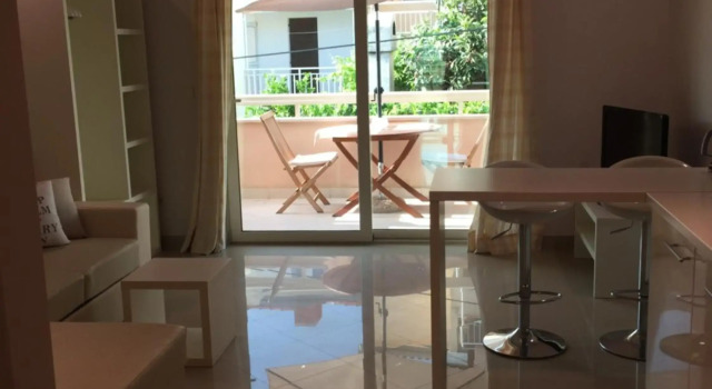 Villa Jani Top Floor Suite, Забронировать Вилла Отели Хвара с парковкой, рядом с Church of the Holy Spirit Hvar, Парковка