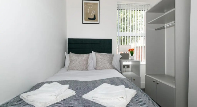 Апартаменты Contractor & Leisure & En-Suite Bathrooms & Free Parking