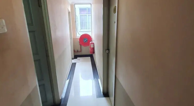Oyo 89970 Dg Hotel