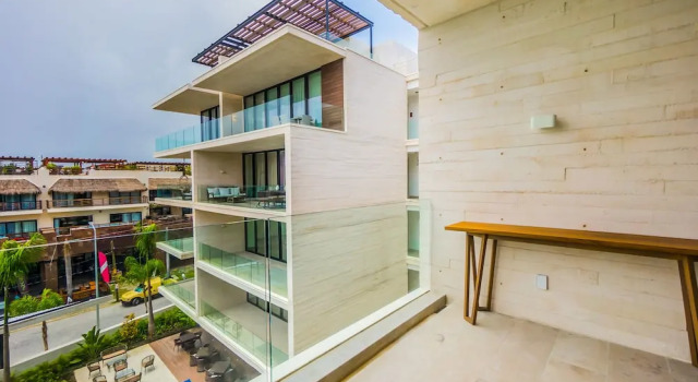 Апартаменты Grand с 3 комнатами с балконом Oceana Beachside Condo