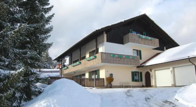 Ferienwohnung Marketa, Rezervasyon Otel Grosser Arber otoparklı oteller, Otopark