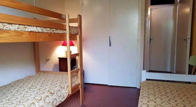 Proche de la plage et des commerces joli pavillon 6 personnes-6VROUS5