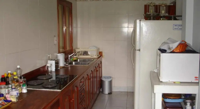 Коттедж Swiss Chalet with Private Kitchen near Lima