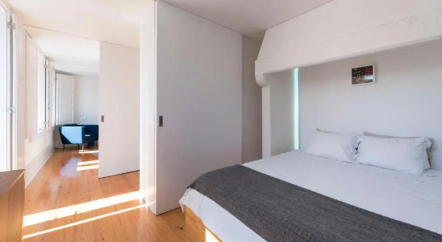 BmyGuest - Almada Garden Apartment