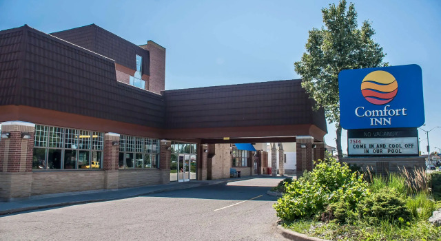 Comfort Inn Lundy's Lane, Book Hotel Niagara Falls 