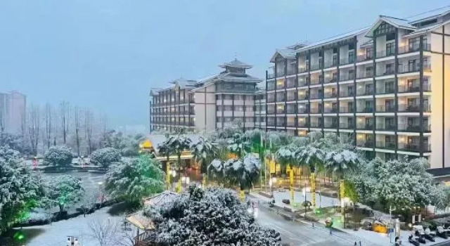 Dong Xiang Guesthouse, Rezervasyon Otel Liuzhou havuzlu oteller, Yüzme Havuzu
