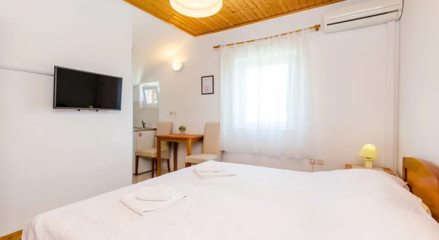 Apartments Mali Paradiso