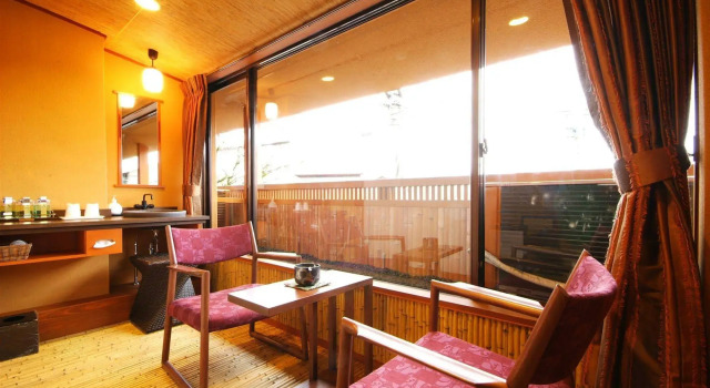 Kyoto Arashiyama Onsen Ryokan Hanaikada