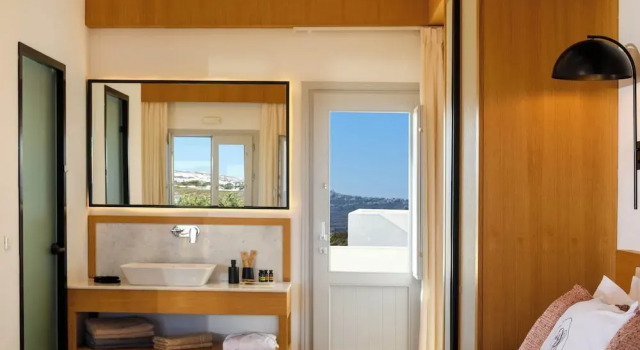 Номер Standard Safrani Suites